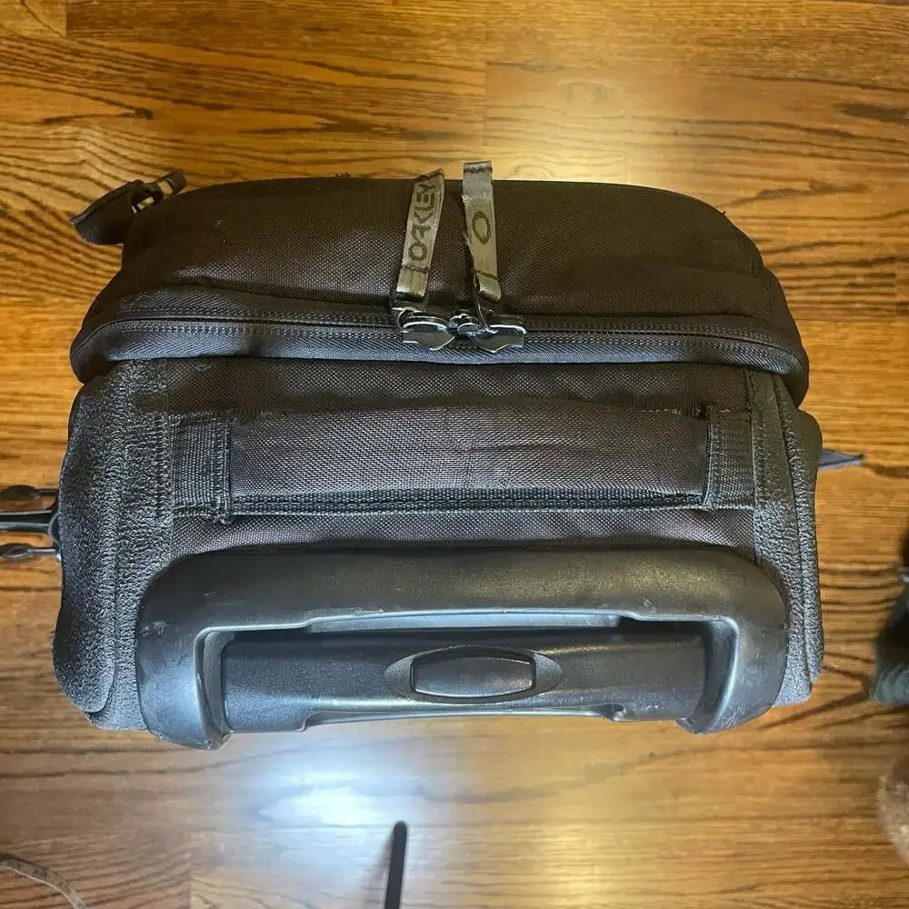 Oakley 39L Upright Wheeled Carry-On Roller Travel Suitcase